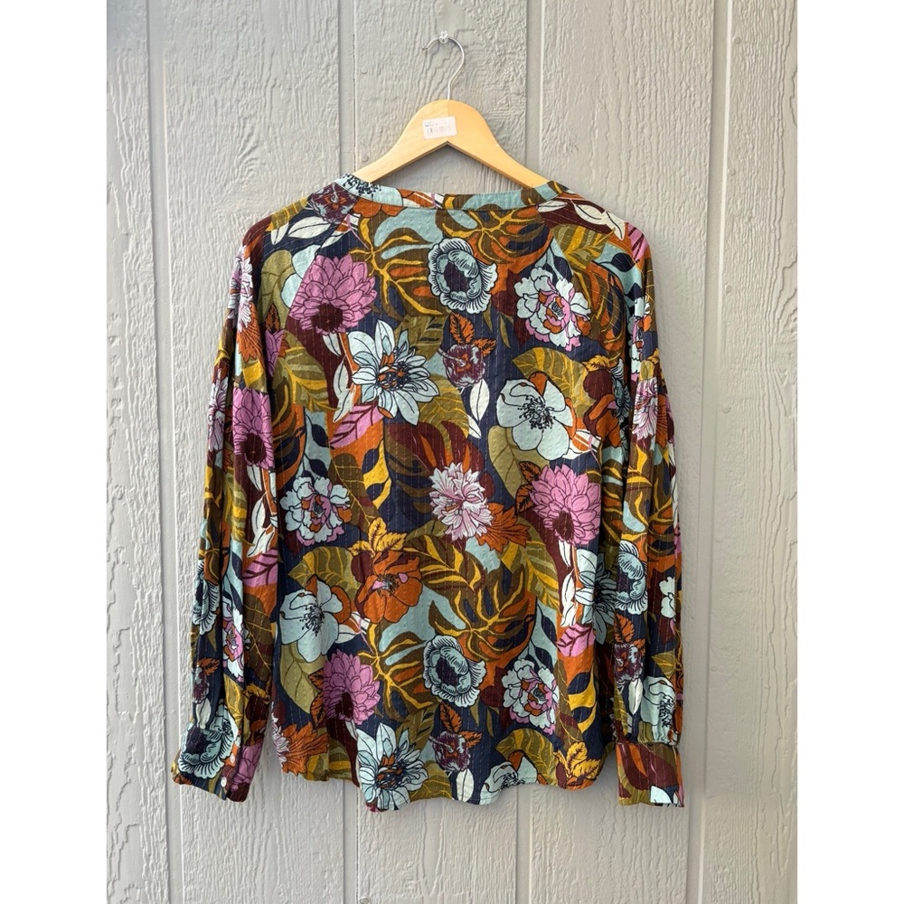 Jane and Delancey Artistic Pink and Blue Long Sleeve Blouse - Picture 9 of 10